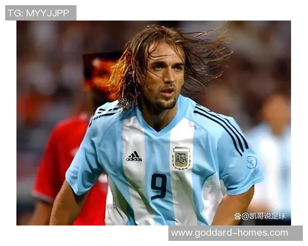 最水的足球明星揭秘：那些年我们追逐的虚幻传奇与真实表现的反差